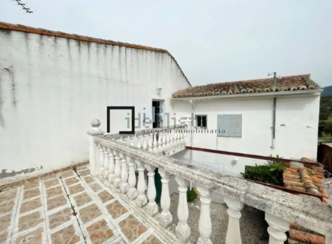 Vista exterior de Finca rústica en venta en Los Navalucillos con Calefacción, Terraza y Trastero