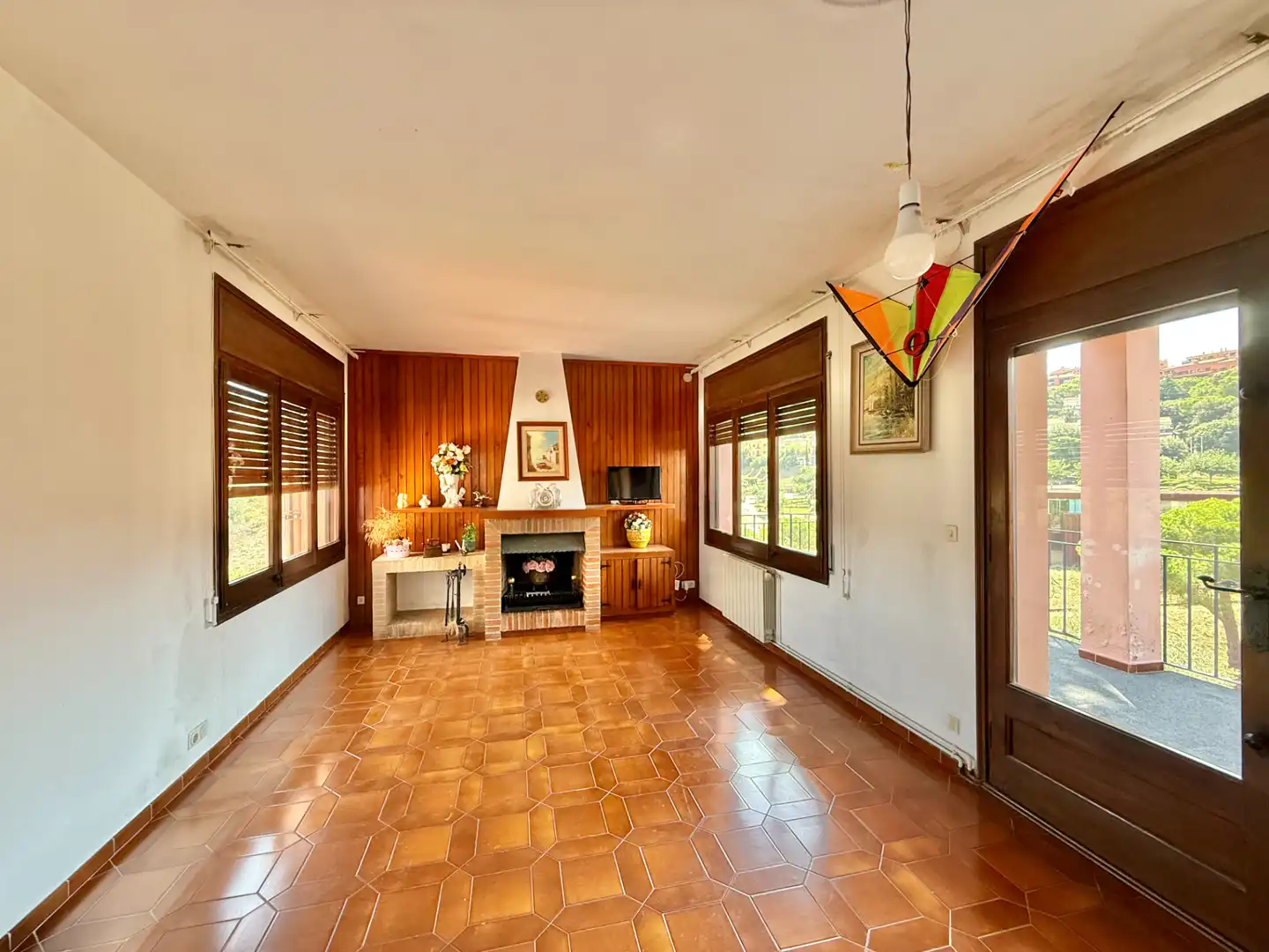 Casa con terraza en venta en Carrer de Guillem de Bonadona 14, imagen 28