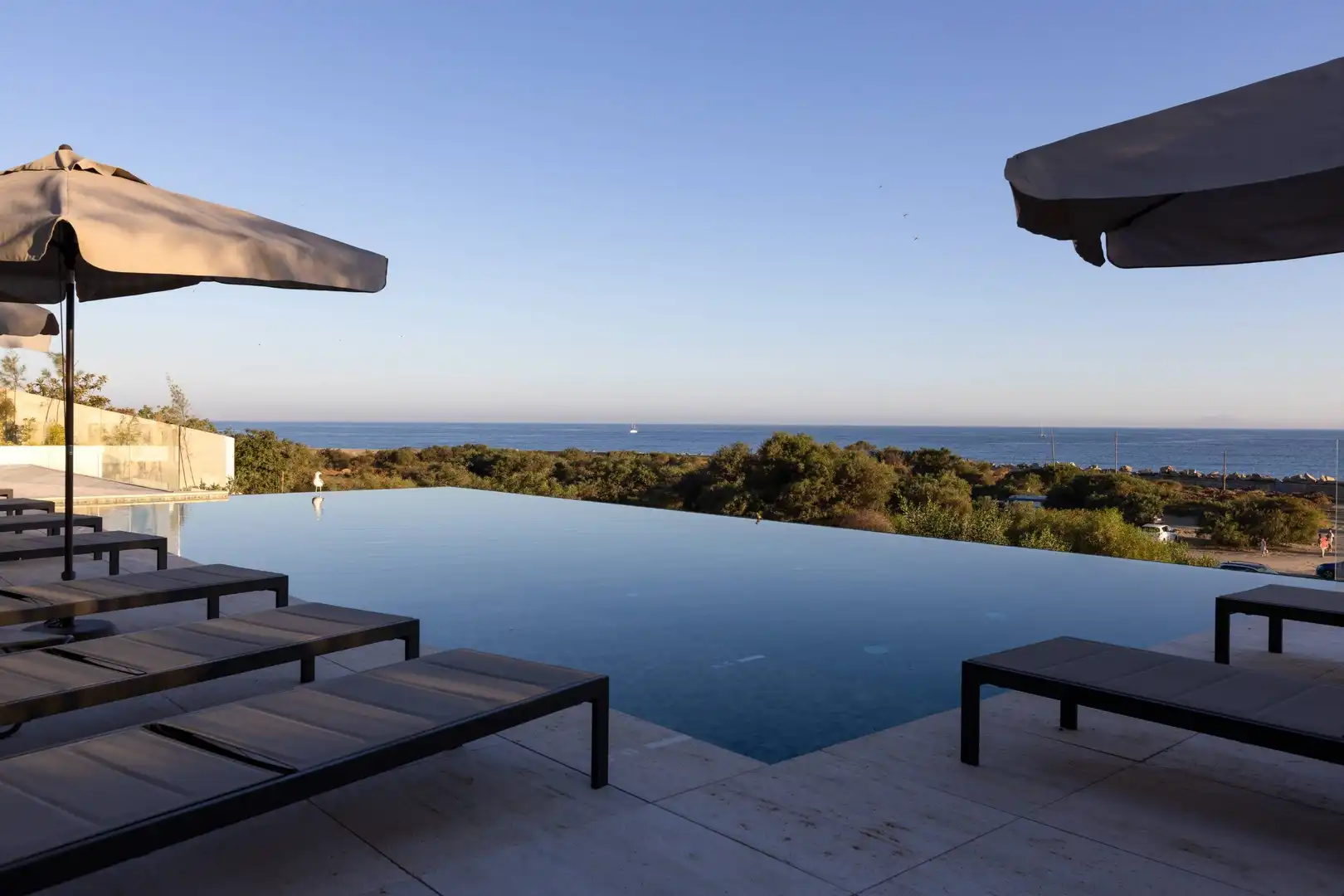 Piscina de Ático en venta en Estepona con Aire acondicionado, Calefacción y Terraza