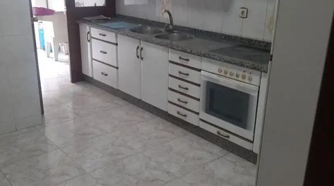 Foto 3 de Piso en venta en Avenida Ordóñez, 35, Tomiño, Pontevedra