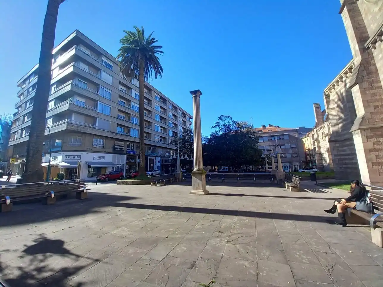 Vista exterior de Piso en venta en Torrelavega  con Calefacción, Terraza y Trastero