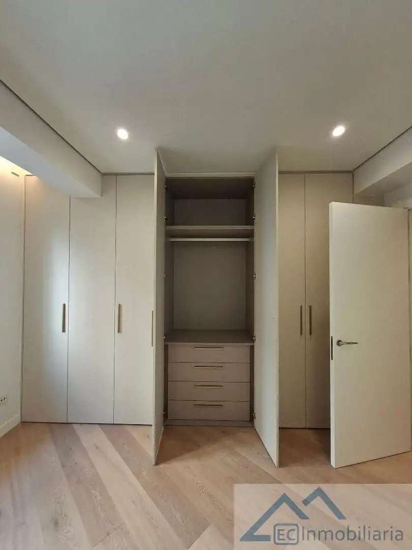 Habitación de Piso en venta en Santander con Calefacción y Trastero