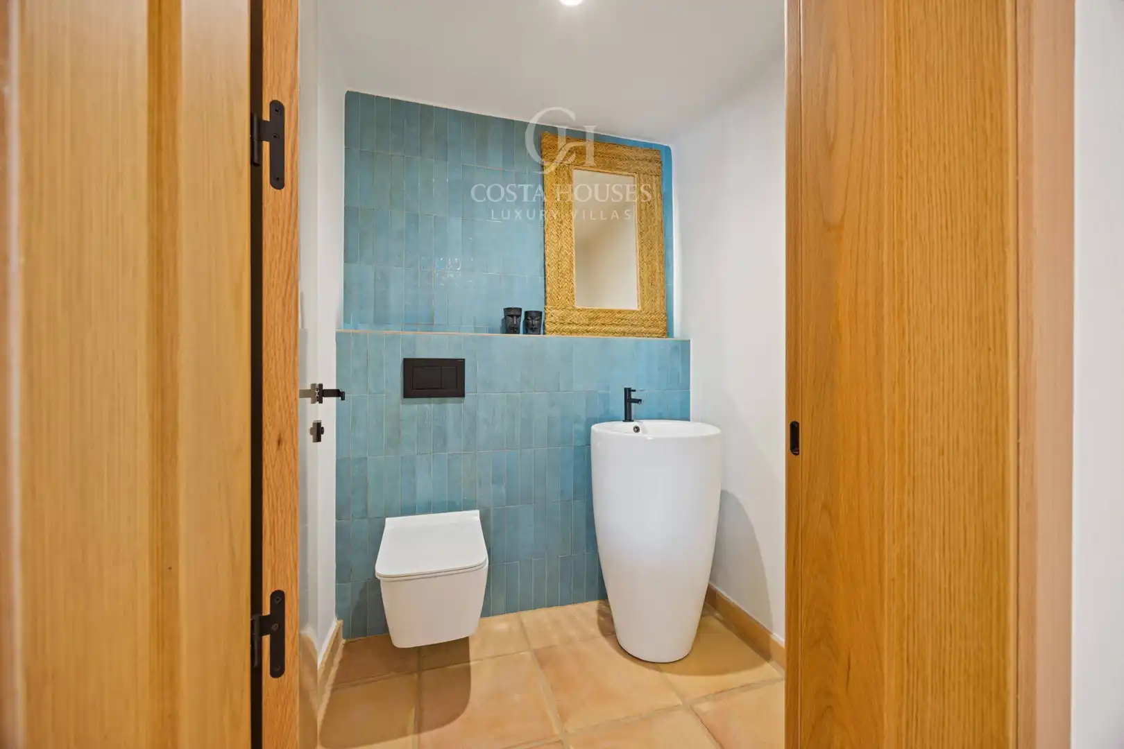 Bathroom of Houses for sale in Jávea / Xàbia  with Air Conditioner, Heating and Private garden
