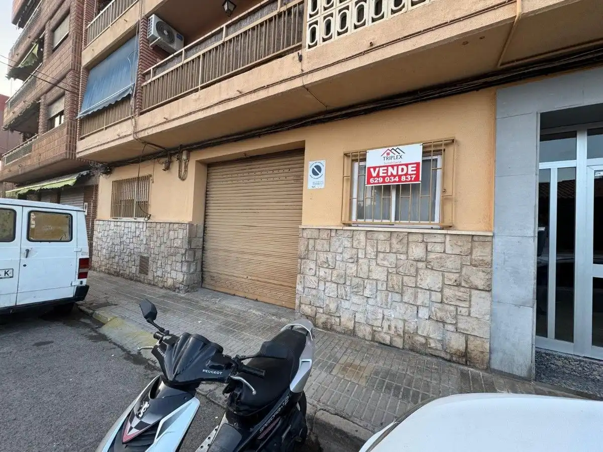 Vista exterior de Piso en venta en Torrent con Aire acondicionado y Terraza