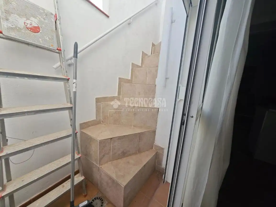 Casa adosada en venta en Tomares