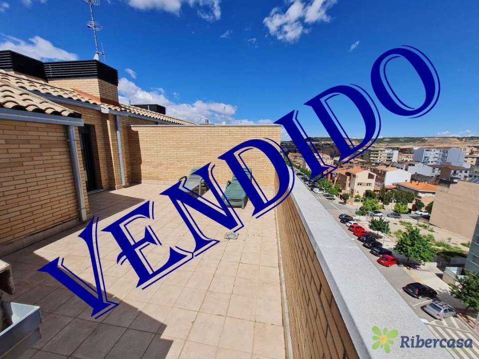 Exterior view of Attic for sale in Tudela  with Heating, Terrace and Balcony