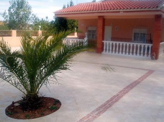 Terrace of Country house for sale in Chiva  with Air Conditioner, Private garden and Terrace
