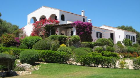 Casa de campo construida en el 2004 de estilo Menorquín
