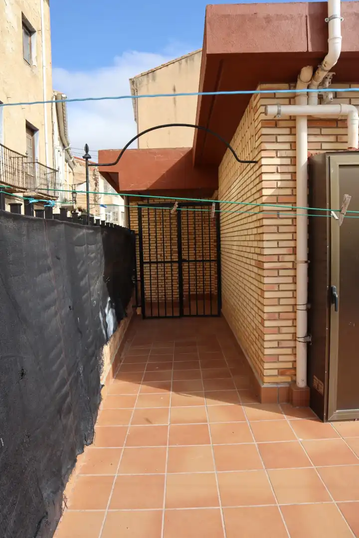 Houses for sale in Funes - Calle Mayor, 22, Funes