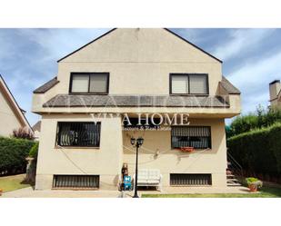 Exterior view of House or chalet for sale in Rivas-Vaciamadrid  with Private garden