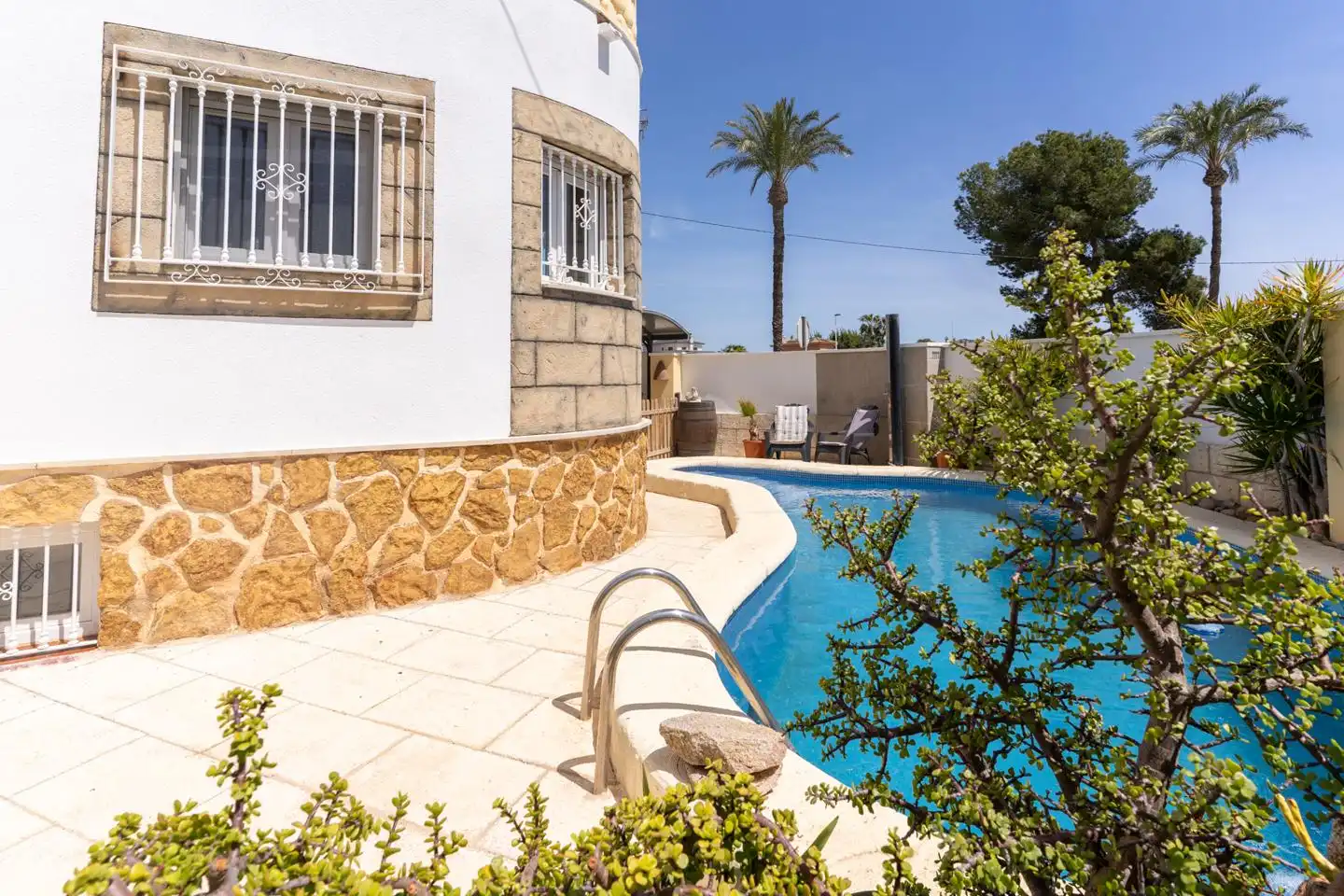Piscina de Casa o chalet en venta en Elche / Elx con Aire acondicionado, Calefacción y Jardín privado