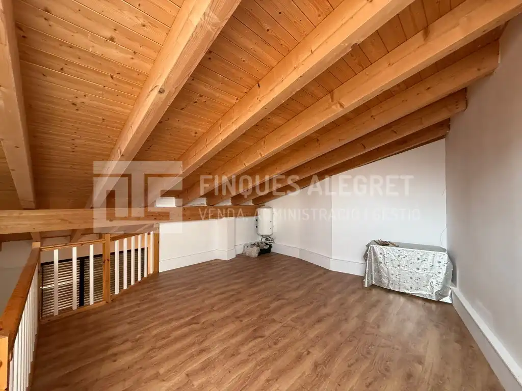 Dúplex en venta en Baix Pallars
