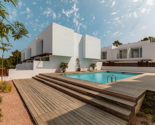 Piscina de Casa o xalet en venda en Sant Antoni de Portmany amb Aire condicionat, Jardí privat i Terrassa