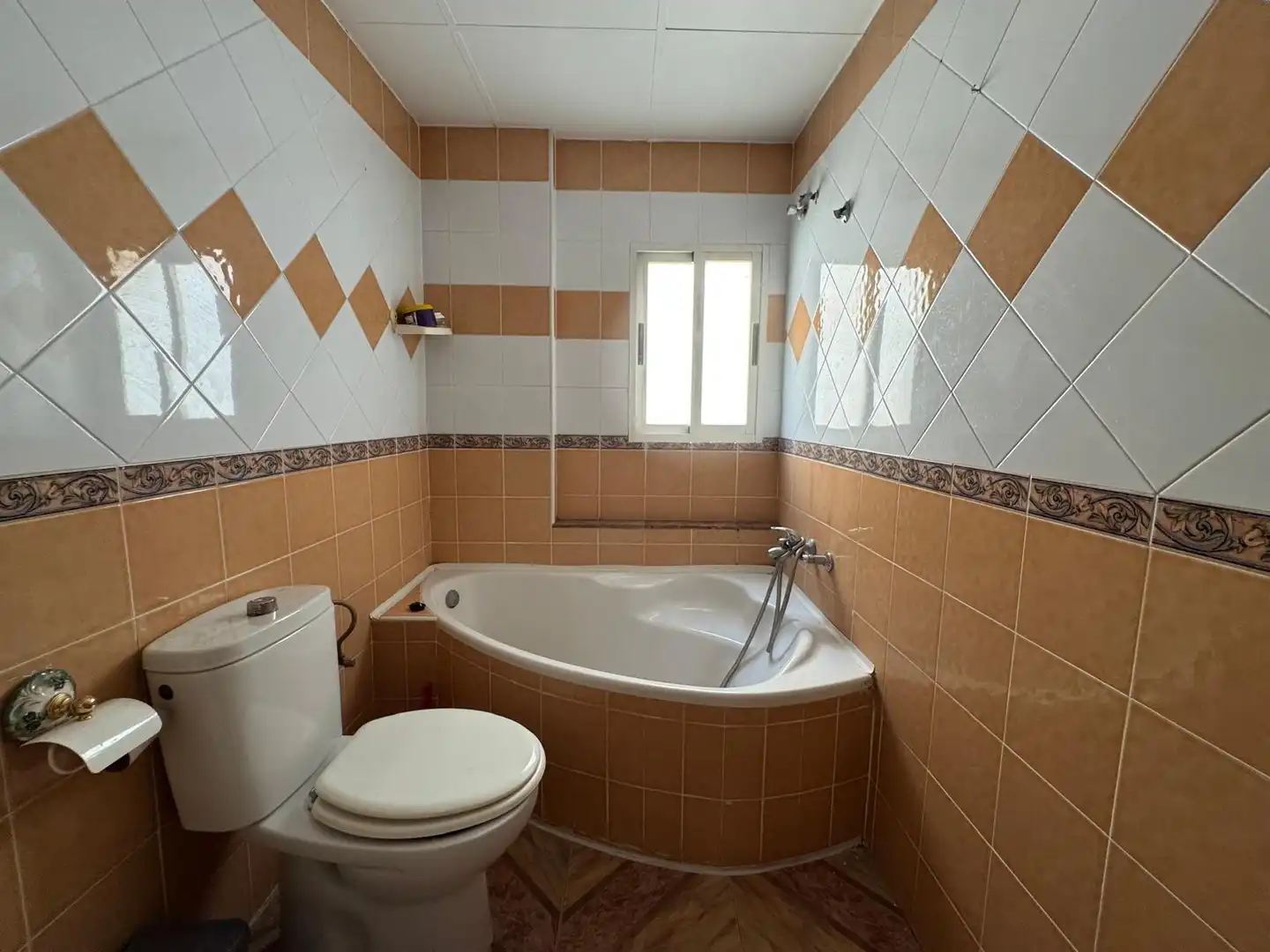 Bany de Apartament en venda en Murcia