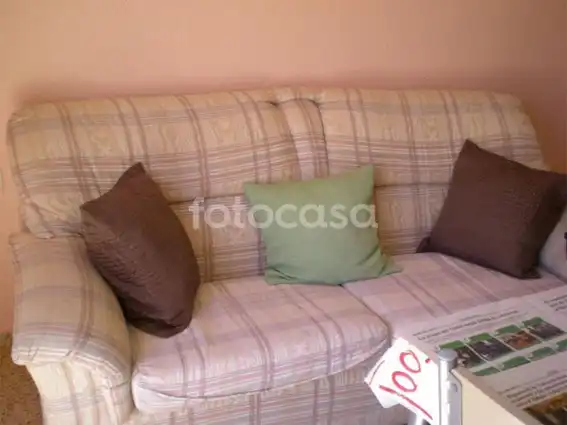 Living room of Flat for rent in Valencia  with Air Conditioner, Furnished and Oven