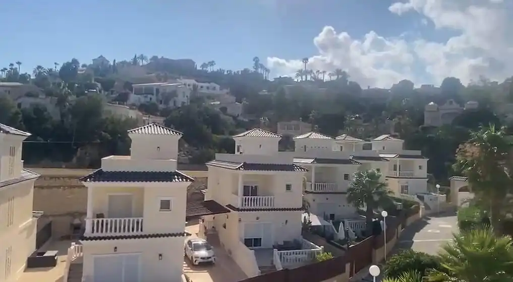 Xalet amb terrassa de lloguer a Pueblo Español - Coveta Fumá