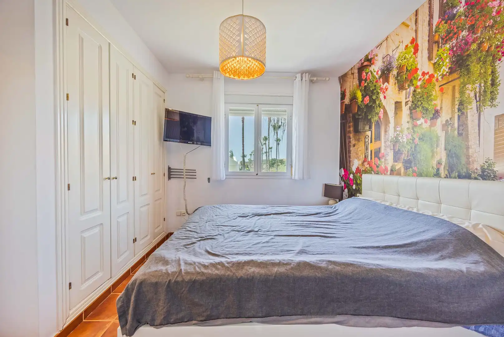 Habitación de Apartamento en venta en La Alcaidesa con Aire acondicionado, Calefacción y Terraza