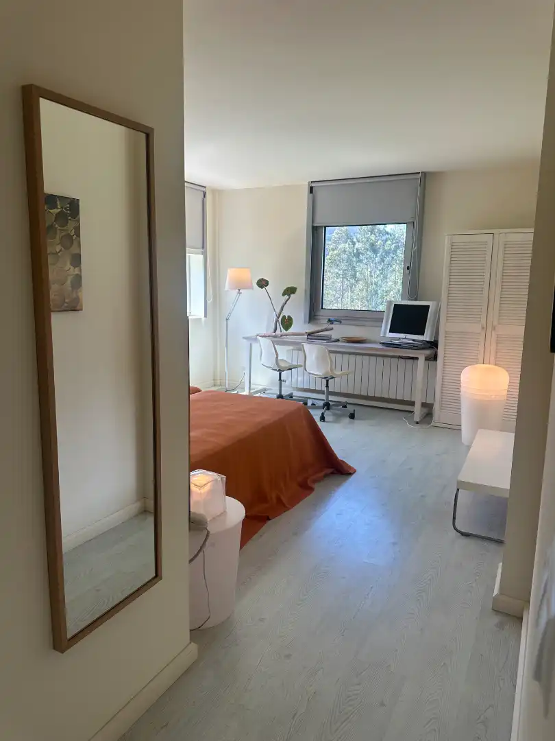 Dormitori de Casa o xalet en venda en Cudillero amb Calefacció, Jardí privat i Parquet