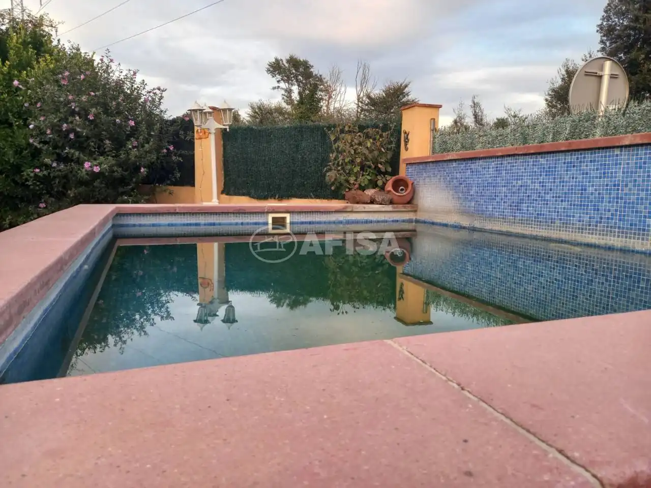 Villa con piscina in vendita a Sils