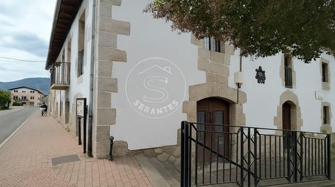 Local con jardín y múltiples posibilidades en Irurtzun