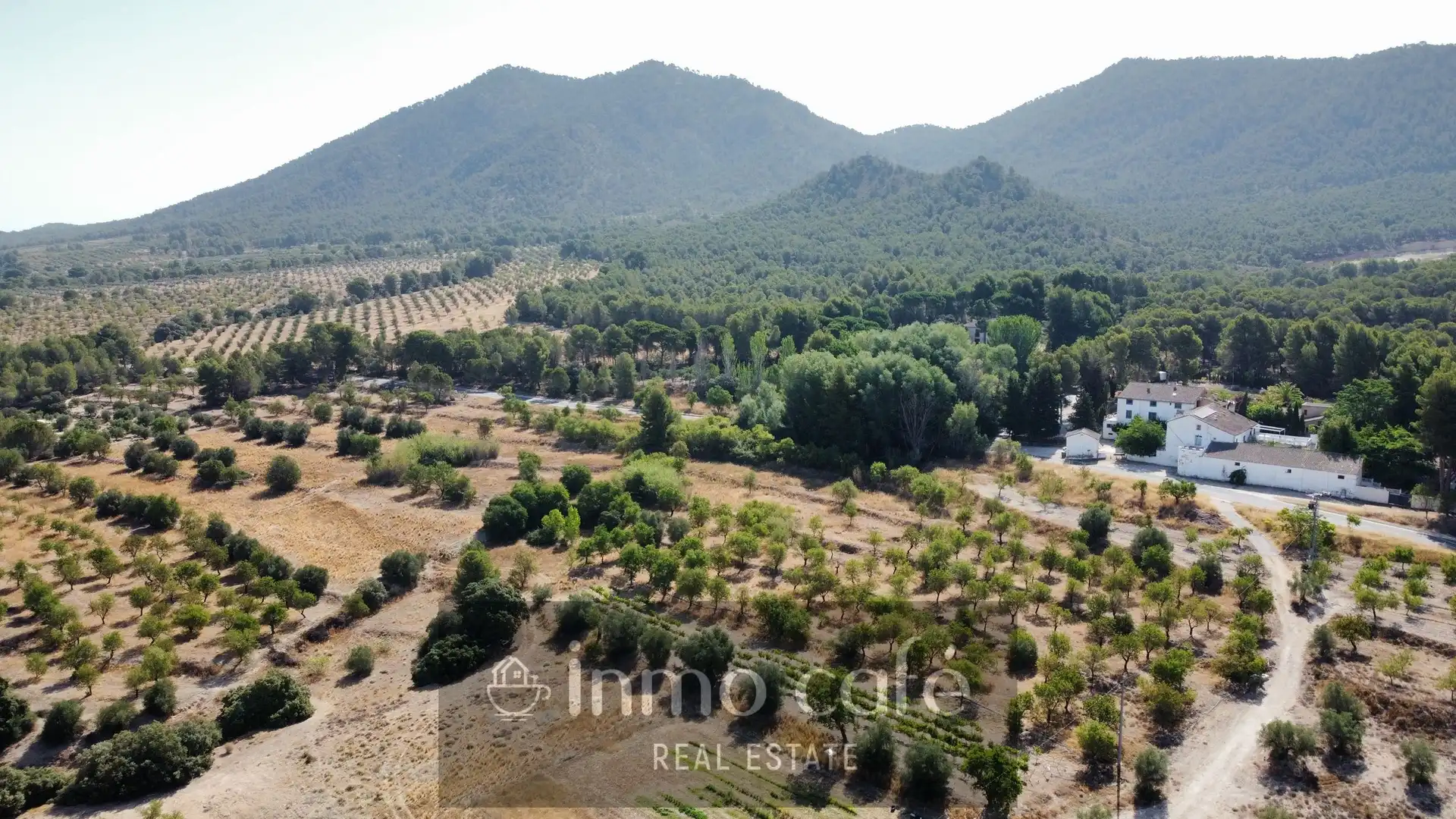 Terrain rustique à vendre à Polígono