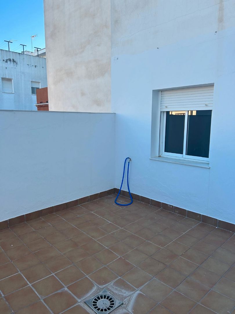 Terraza de Piso de alquiler en Dos Hermanas con Aire acondicionado, Amueblado y Horno