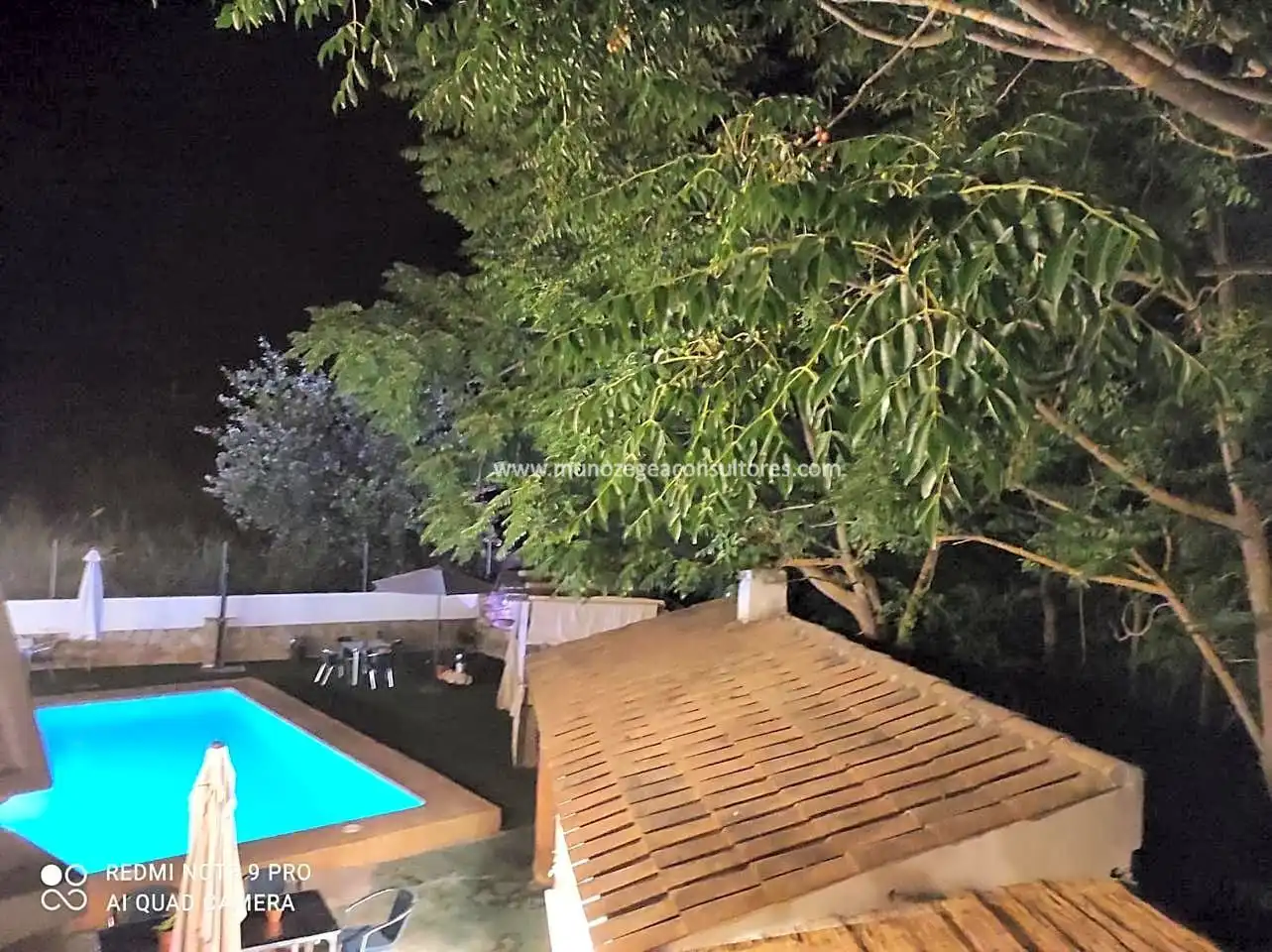 Este  chalet se encuentra en Cabra, en la antigua carretera de Nueva Carteya y dispone de 4 dormitorios, salón comedor, cocina y b, immagine 4