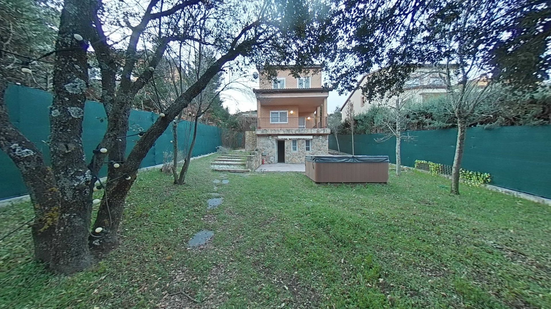 Jardí de Casa o xalet en venda en El Espinar amb Calefacció, Jardí privat i Terrassa