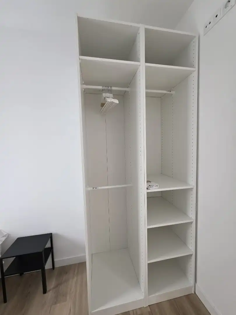 Habitación de Piso para compartir en Ferrol con Amueblado