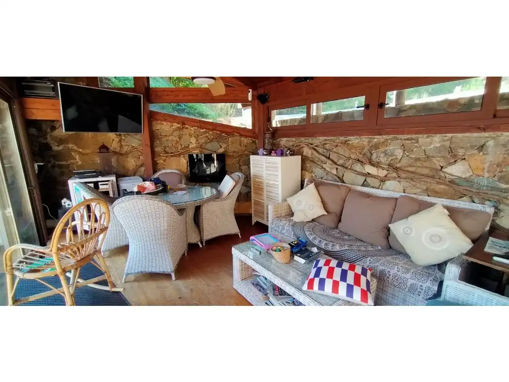 Terraza de Finca rústica en venta en Amer con Aire acondicionado