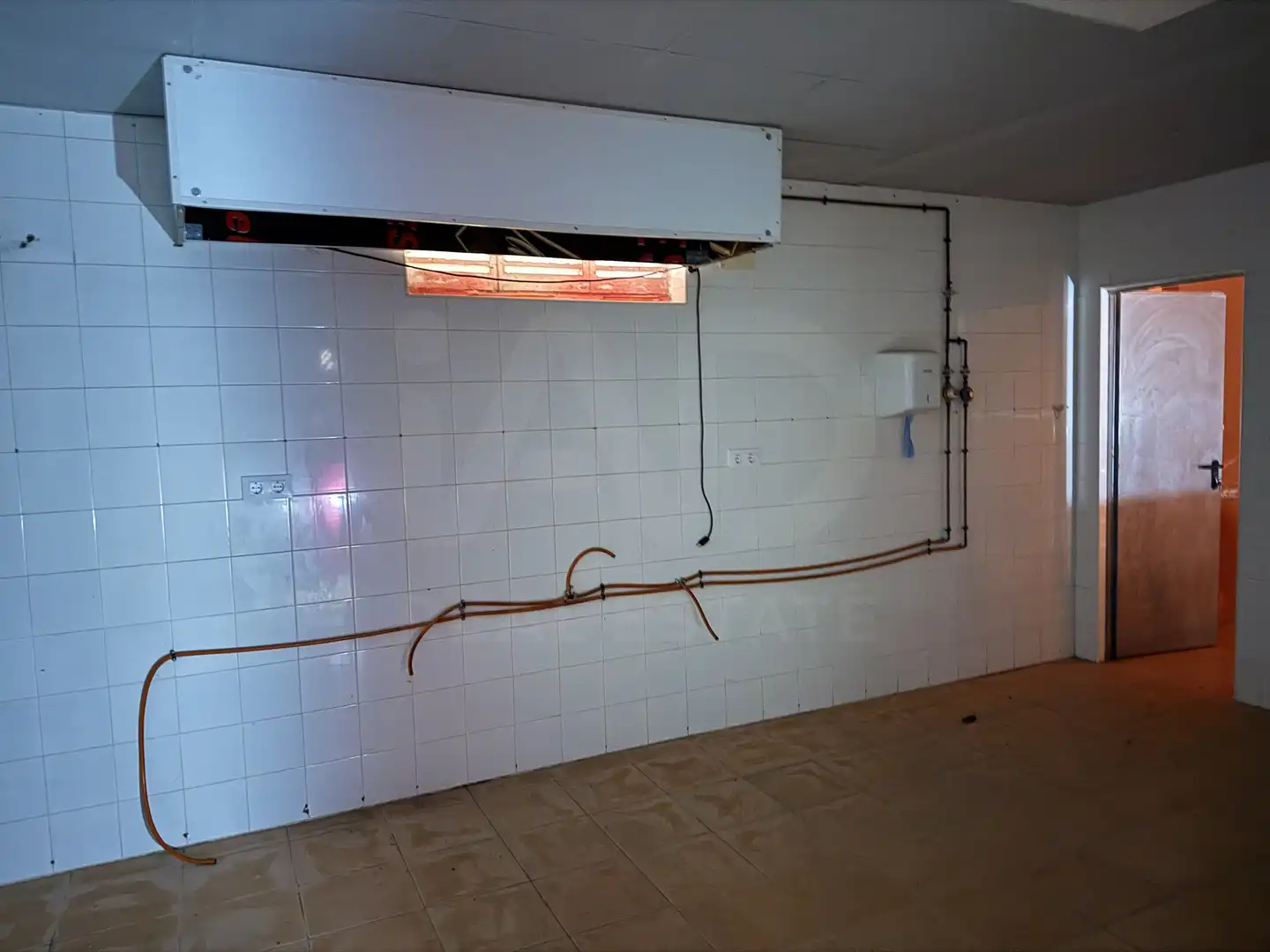 Business premises for sale in Les Planes d'Hostoles, imagen 11