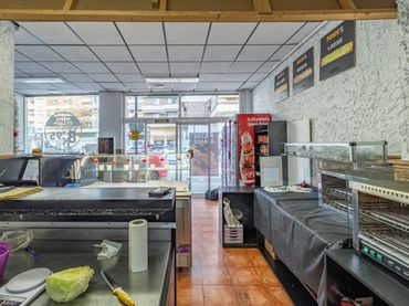 Local comercial de lloguer a Maracena
