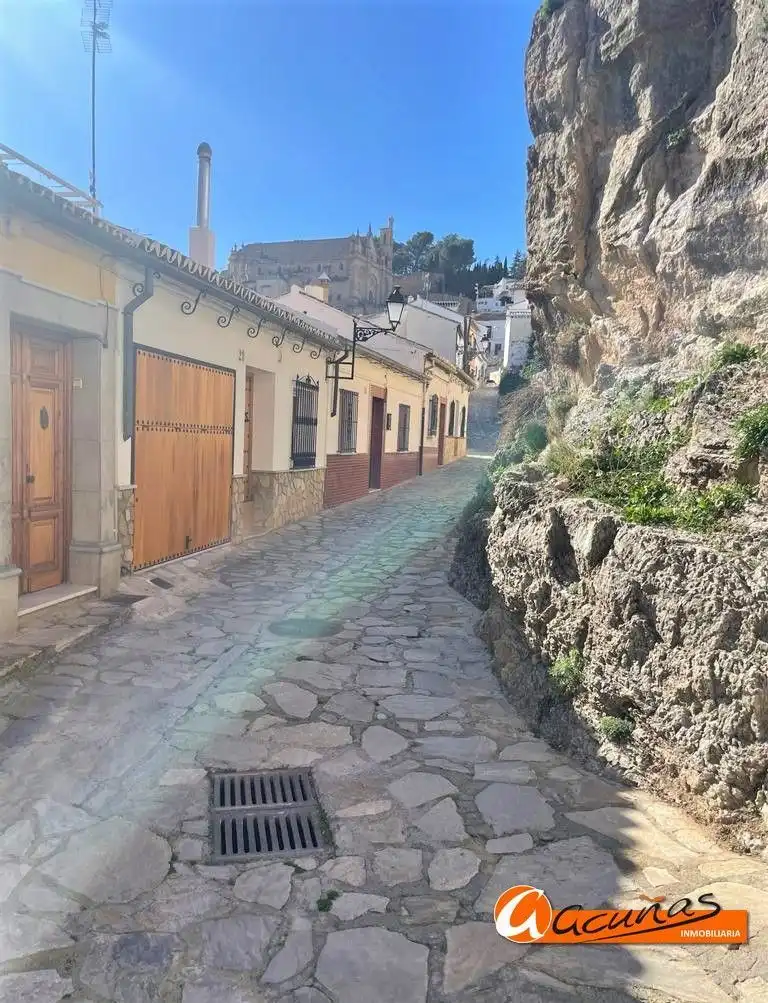 Vista exterior de Residencial en venda en Antequera