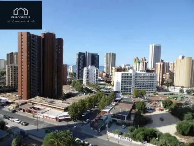 Außenansicht von Wohnung zur Miete in Benidorm mit Klimaanlage, Möbliert und Gemeinschaftspool