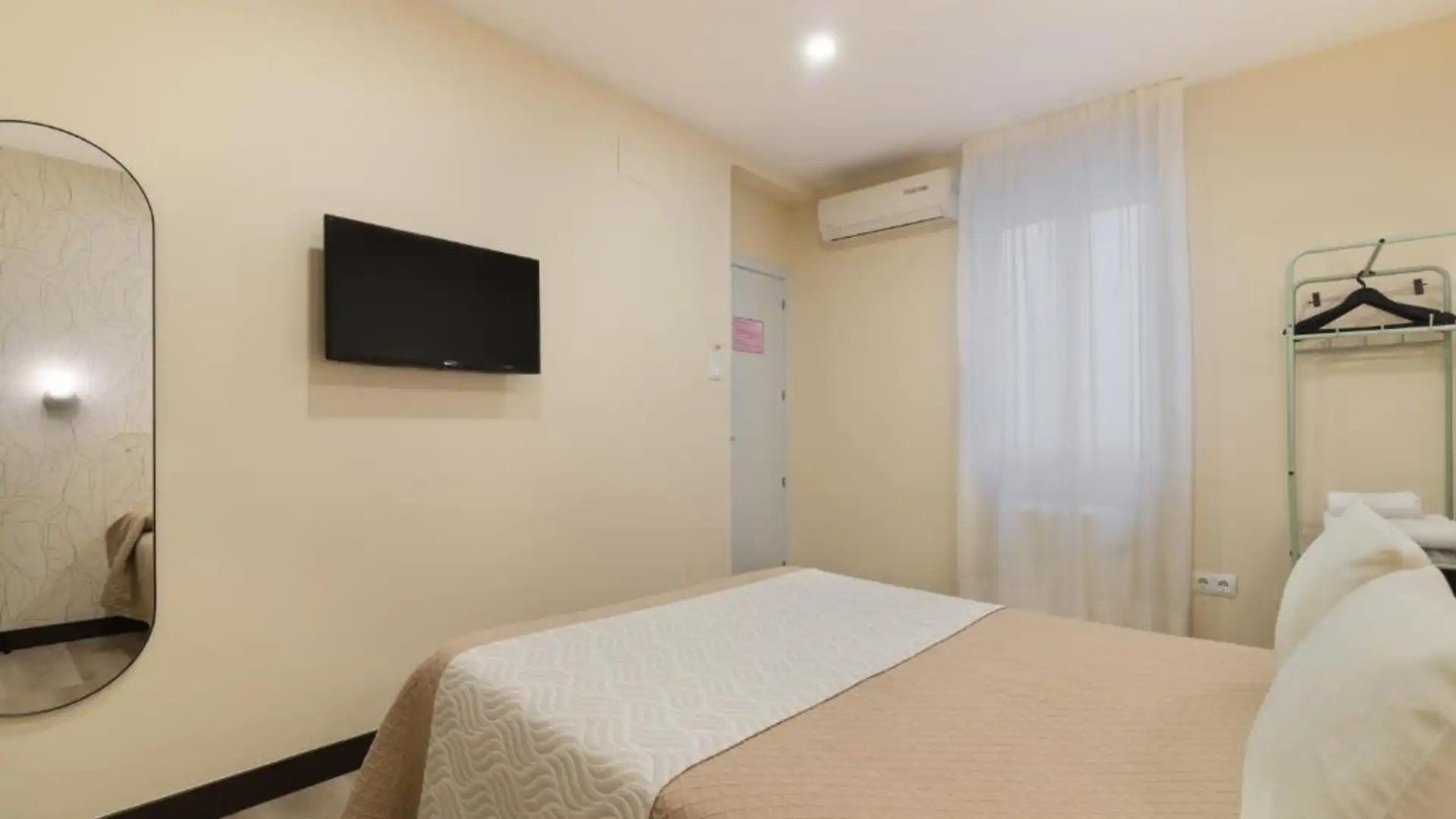 Habitación de Estudio de alquiler en Alcoy / Alcoi con Amueblado y Se aceptan mascotas