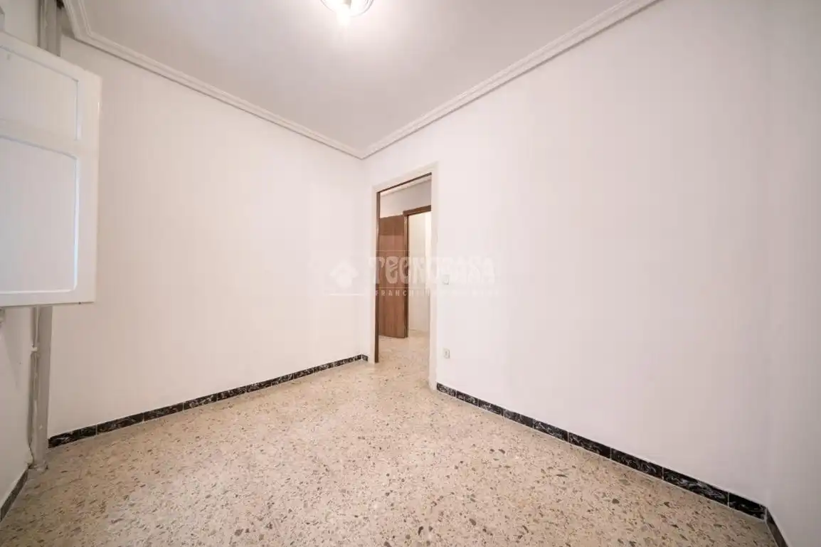 Habitación de Piso en venta en Valladolid con Calefacción