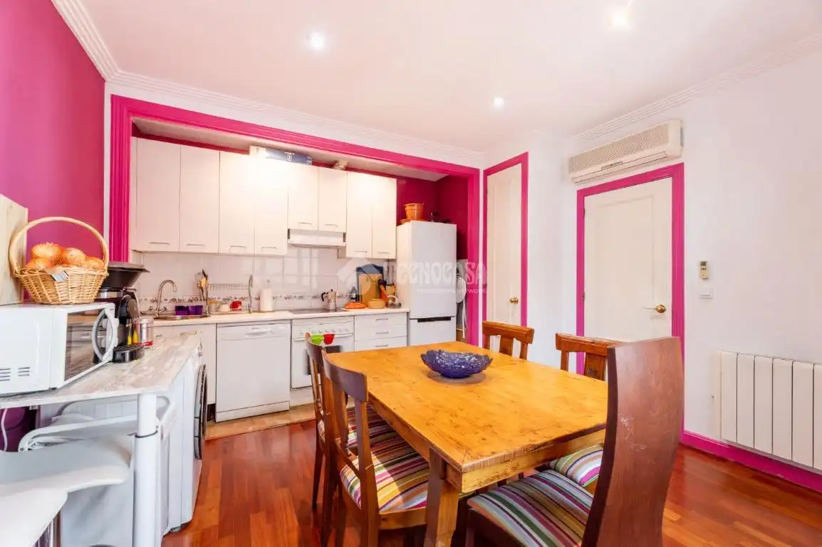 Cocina de Piso en venta en Torrelodones con Aire acondicionado