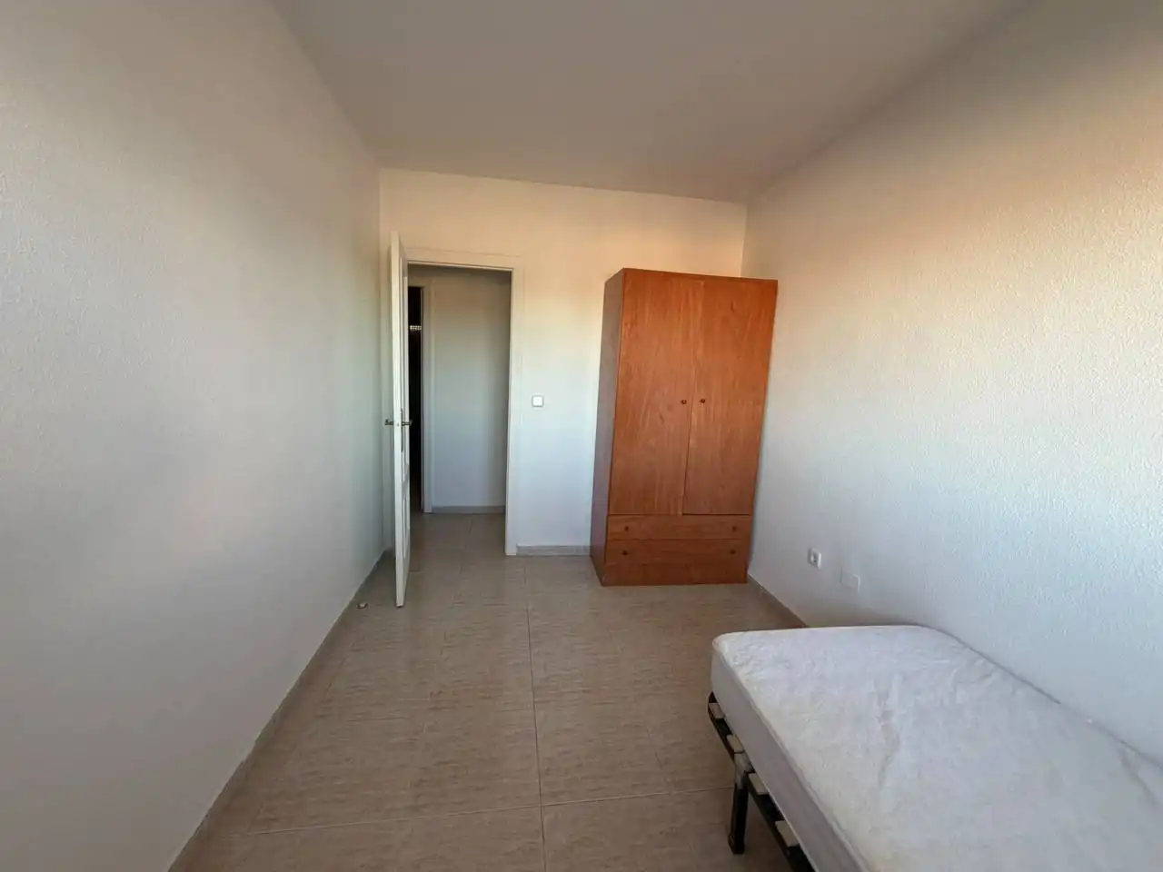 Flat with terrace to rent in Calle Avenida Ronda de La Unión, imagen 18