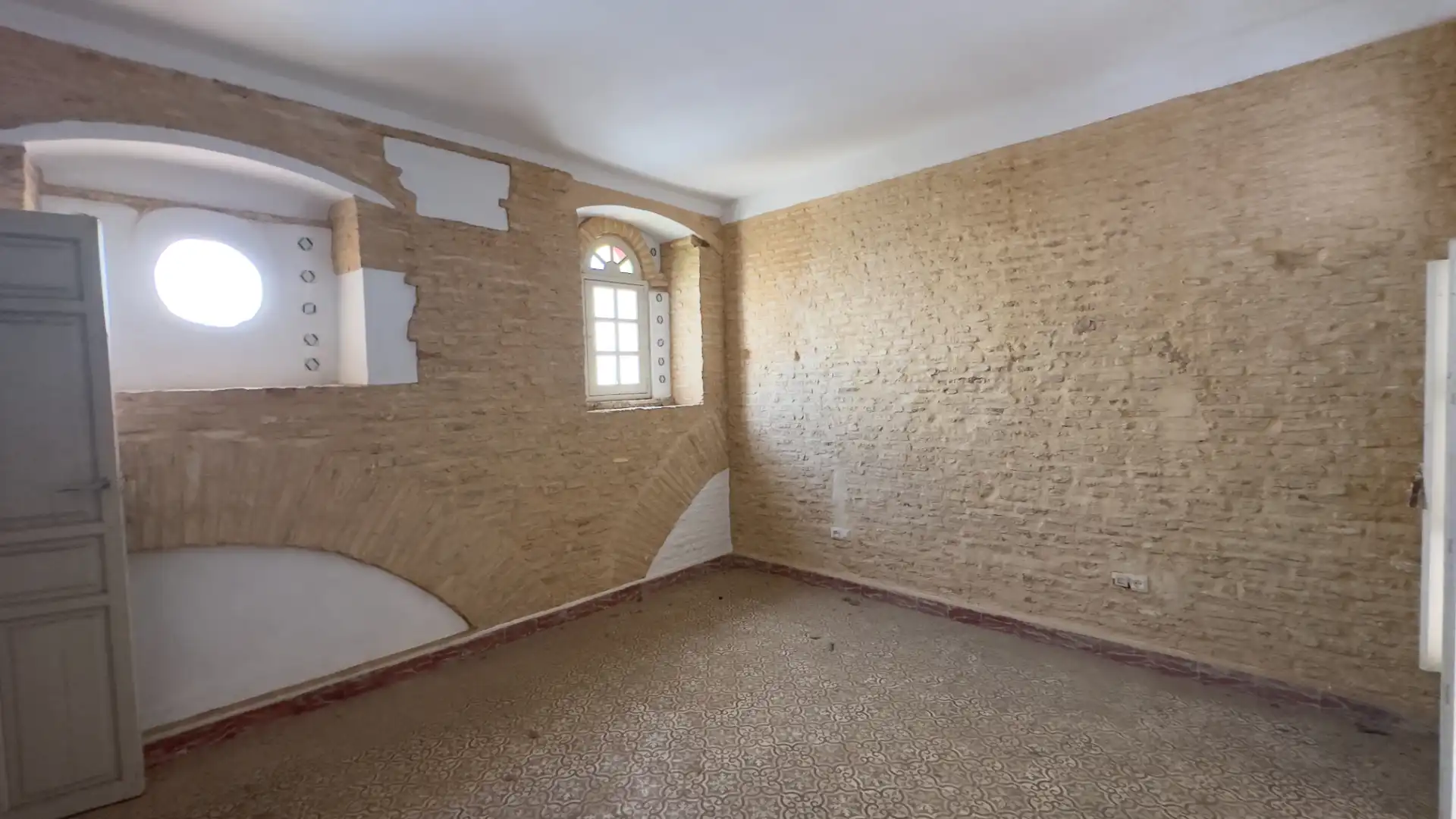 Casa o xalet en venda en Umbrete amb Terrassa, Traster i Piscina