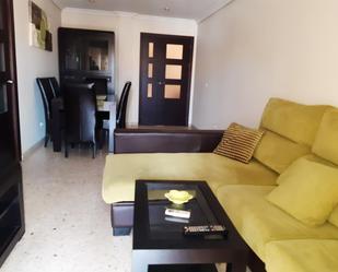 Living room of Flat to rent in Alcalá de Guadaira  with Air Conditioner, Terrace and Furnished