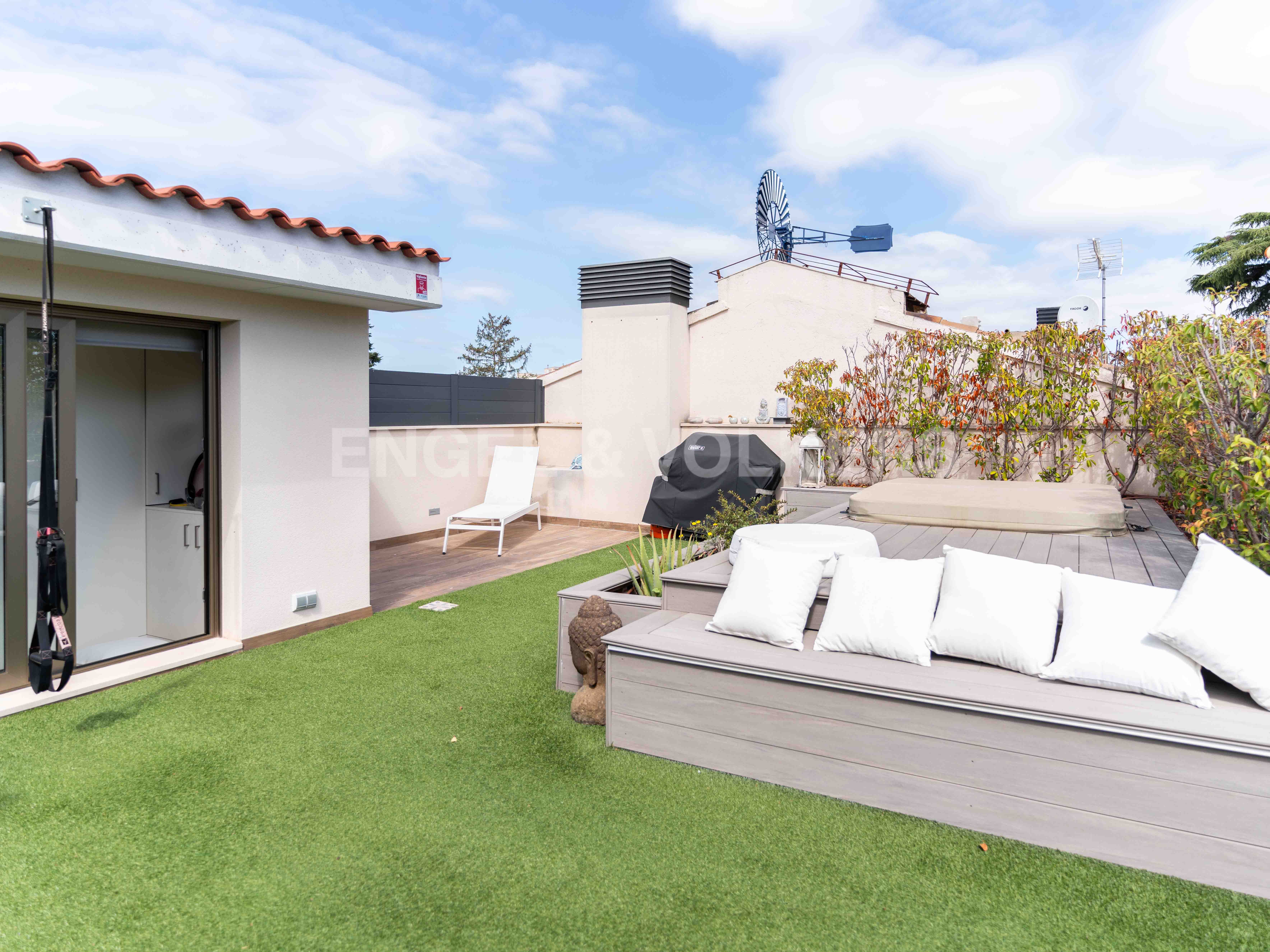 Terrace of Attic for sale in Sant Cugat del Vallès  with Air Conditioner, Heating and Terrace