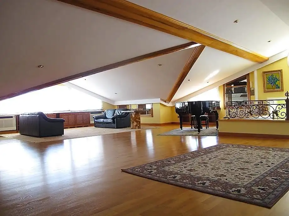 Living room of Houses for rent in Boadilla del Monte  with Air Conditioner, Private garden and Storage room