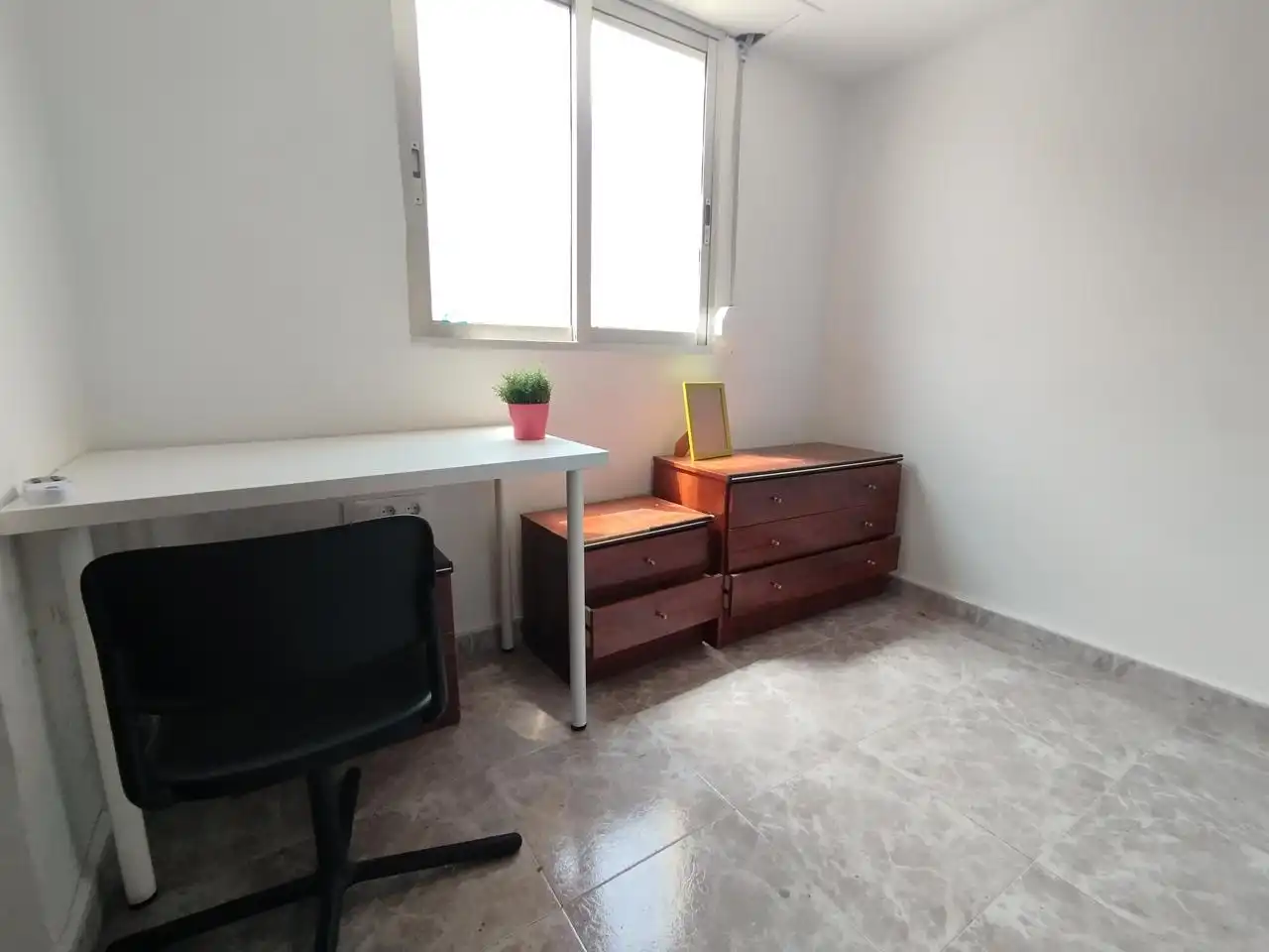Wohnung zur Miete in De L'Arquitecte Gascó, Aiora