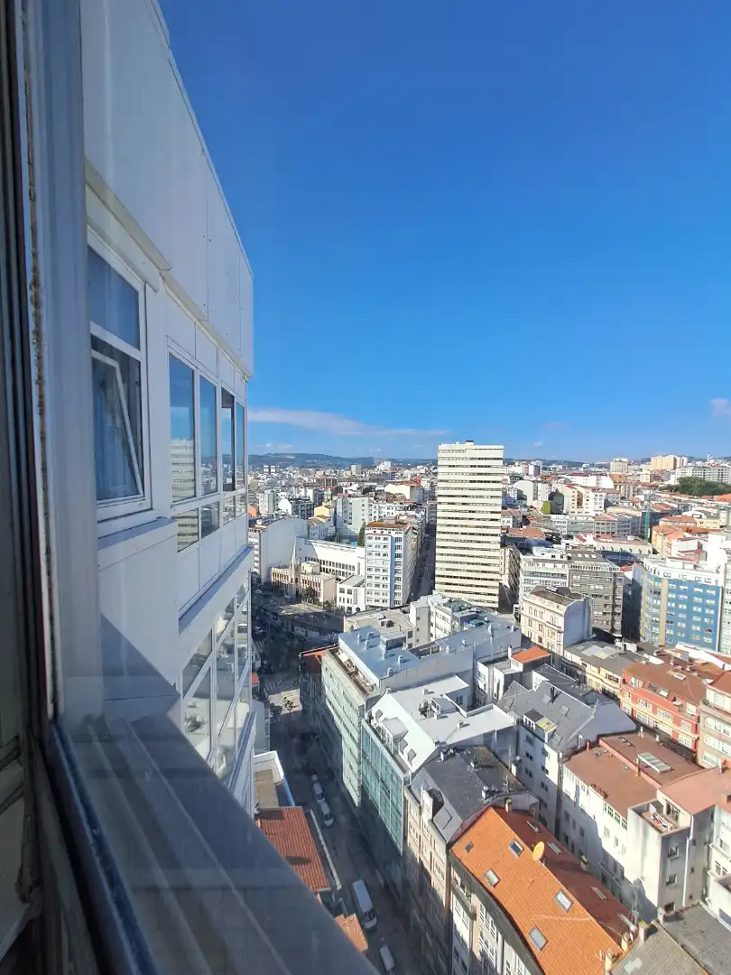 Vista exterior de Piso de alquiler en A Coruña Capital  con Calefacción, Terraza y Amueblado