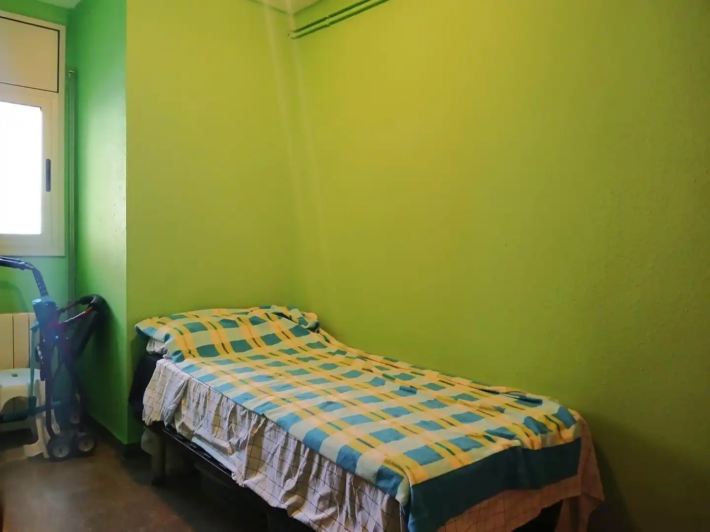 Habitación de Piso en venta en Sabadell con Aire acondicionado y Calefacción