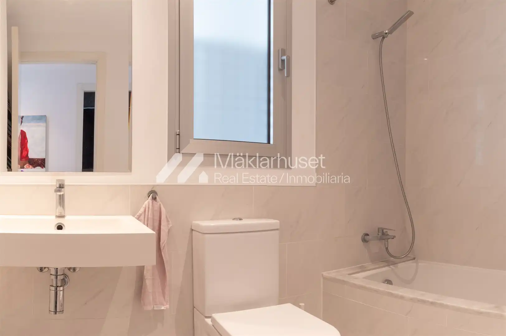 Baño de Apartamento en venta en Estepona con Terraza
