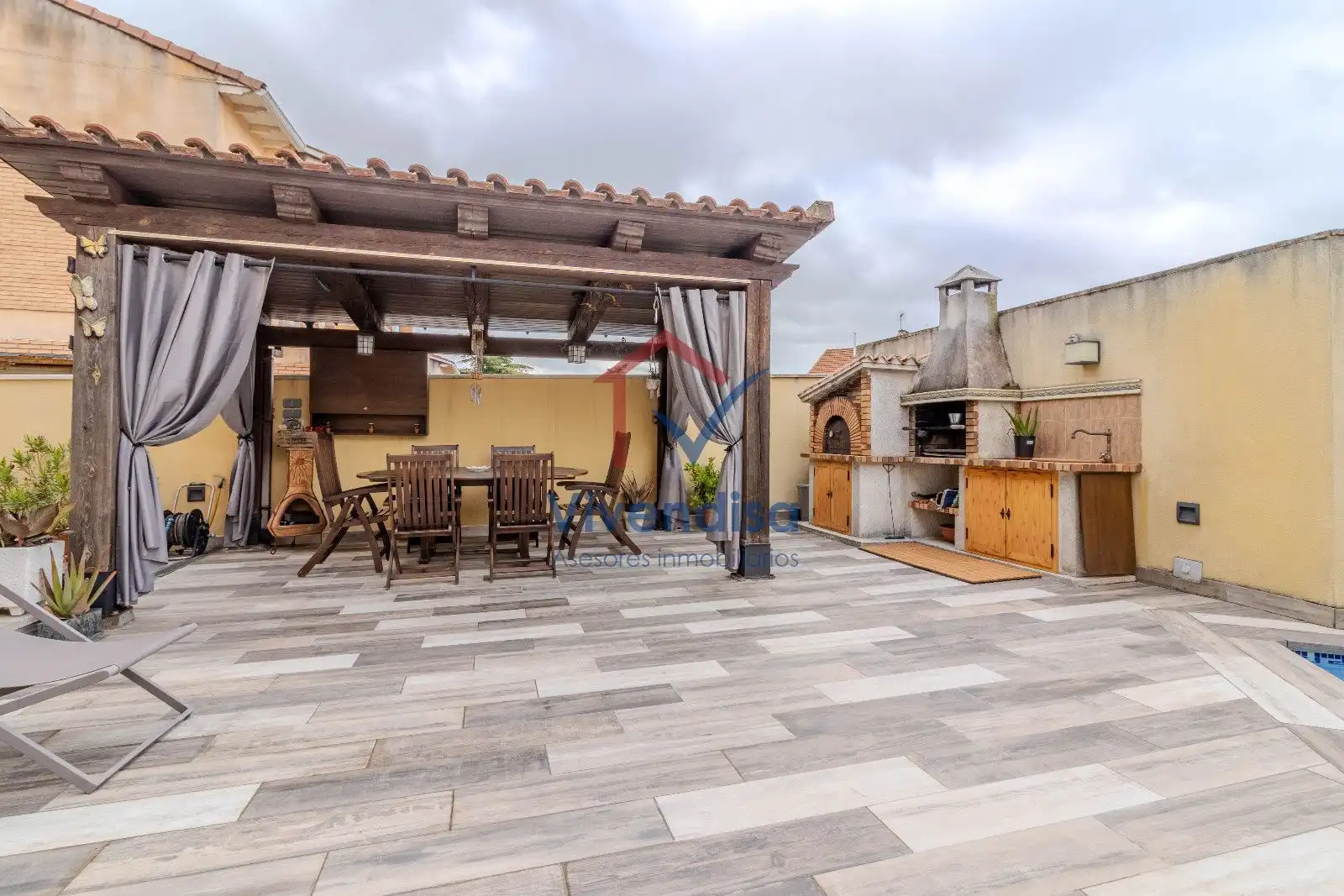 Terraza de Casa adosada en venta en Cabanillas del Campo con Terraza y Piscina