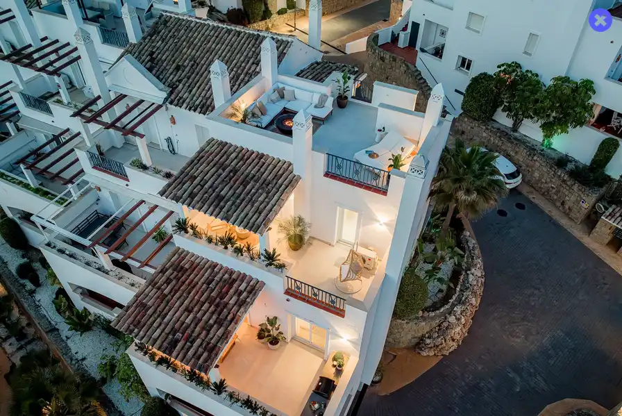 Apartamento con piscina en venta en Nueva Andalucía