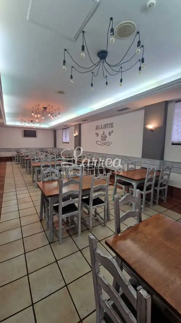 Local en venta en Amorebieta-Etxano con Amueblado