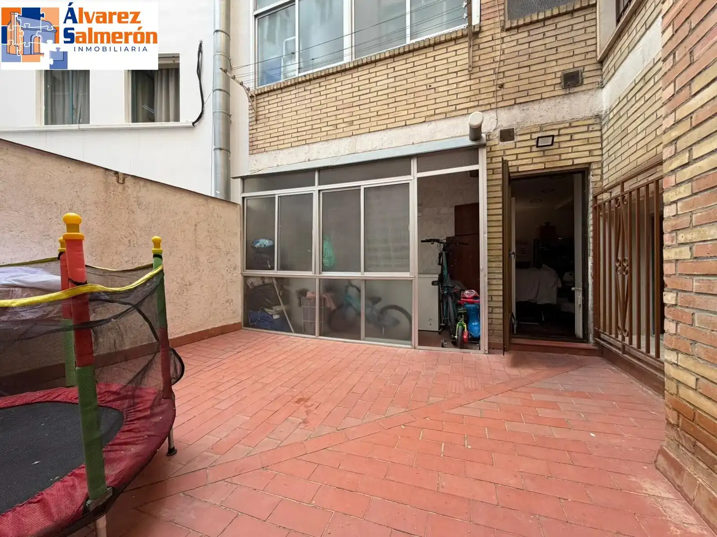 Piso en venta en Granada con Aire acondicionado, Parquet y Balcón